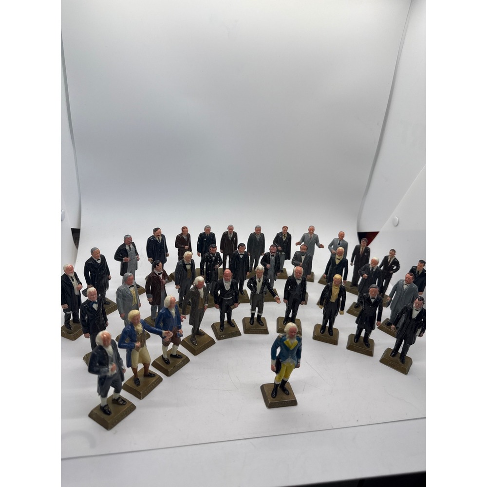 Vintage Louis Marx & Co US Presidents Miniature Figure Set 36 Pieces Painted - Picture 6 of 6